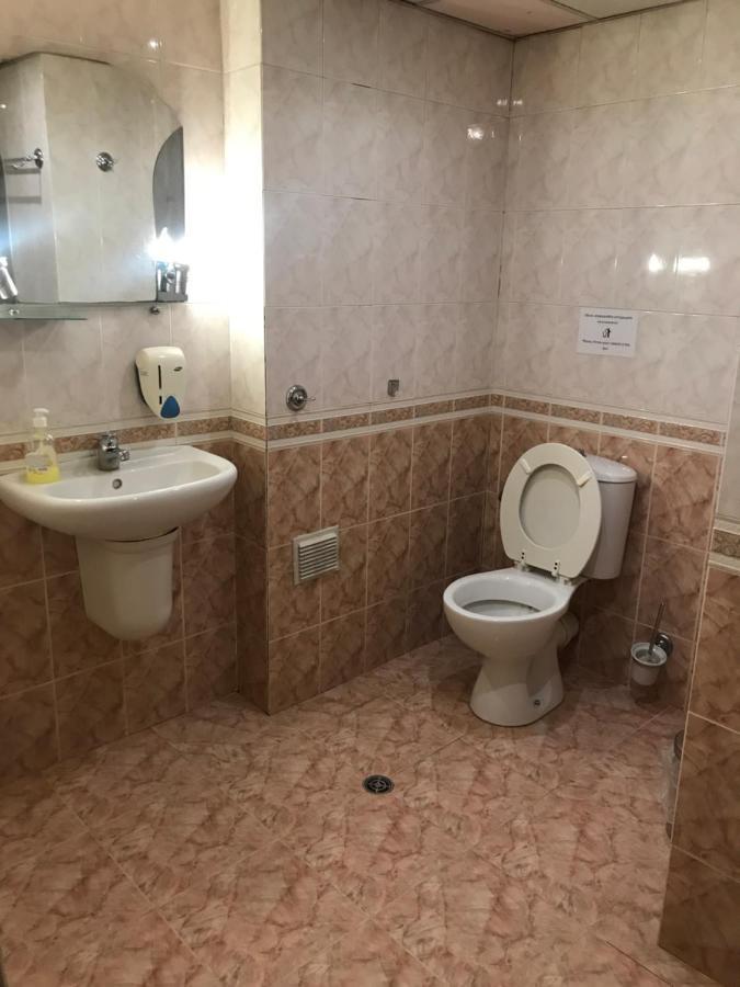Хотел Сокол Plovdiv Esterno foto